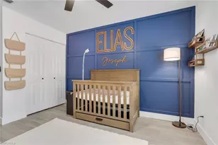 241 Robin Hood Cir, Naples, FL 34104 - Photo 17