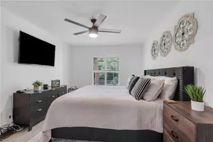 241 Robin Hood Cir, Naples, FL 34104 - Photo 13