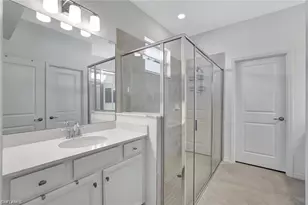 2567 Vine Ave, Naples, FL 34120 - Photo 9