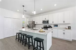 10816 Sequoia Woods Loop, Fort Myers, FL 33913 - Photo 11