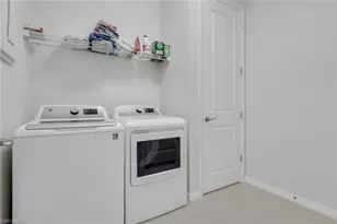 2665 Seychelles Cir, Naples, FL 34112 - Photo 23