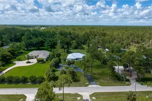 4160 5th Ave SW, Naples, FL 34119 - Photo 3
