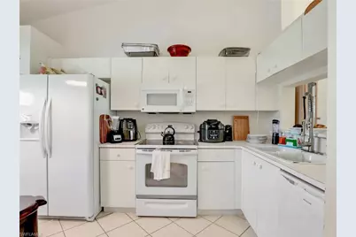 6900 Huntington Lakes Cir #202, Naples, FL 34119 - Photo 5