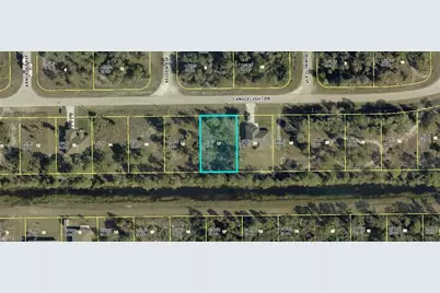 1036 Candlelight Dr, Lehigh Acres, FL 33974 - Photo 3