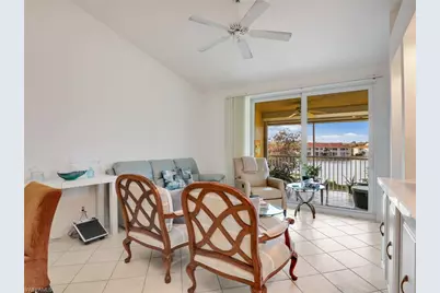 6900 Huntington Lakes Cir #202, Naples, FL 34119 - Photo 9