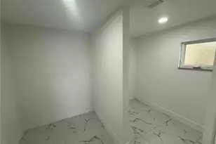111 E North Shore Ave, North Fort Myers, FL 33917 - Photo 19