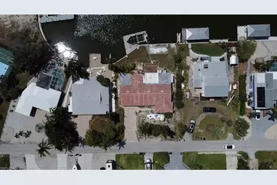 139 Ibis St, Fort Myers Beach, FL 33931 - Photo 5