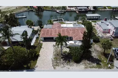 139 Ibis St, Fort Myers Beach, FL 33931 - Photo 9