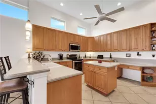 3201 Brookeview Ct, Naples, FL 34120 - Photo 9