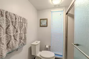 215 Palm Dr, Naples, FL 34112 - Photo 15