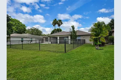 3200 Orange Grove Trl, Naples, FL 34120 - Photo 49