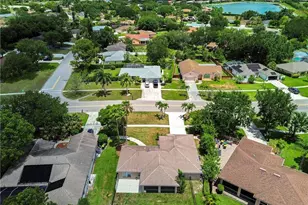 3200 Orange Grove Trail, Naples, FL 34120 - Photo 37