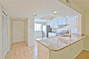 2385 Naples Trace Cir, Naples, FL 34109 - Photo 5
