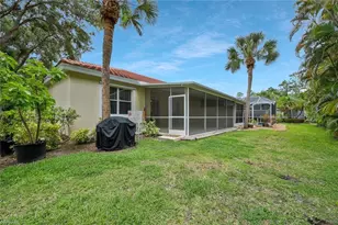 7416 Berkshire Pines Dr, Naples, FL 34104 - Photo 17
