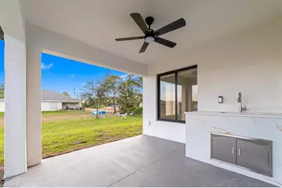 2619 23rd St SW, Lehigh Acres, FL 33976 - Photo 25