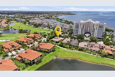 14299 Royal Harbour Ct, Fort Myers, FL 33908 - Photo 47