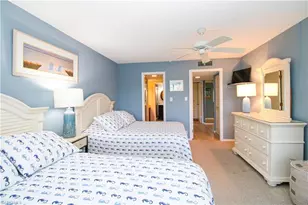1 Bluebill Ave, Naples, FL 34108 - Photo 21