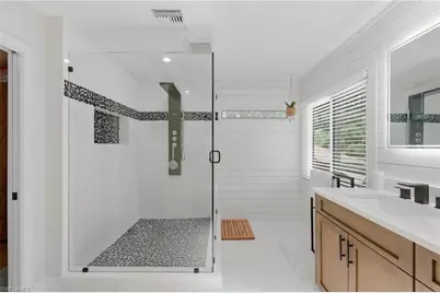 5070 Tamarind Ridge Dr, Naples, FL 34119 - Photo 27