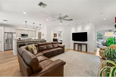 5070 Tamarind Ridge Dr, Naples, FL 34119 - Photo 23