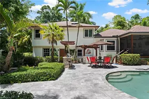 5070 Tamarind Ridge Dr, Naples, FL 34119 - Photo 7