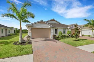 831 Enbrook Loop, Naples, FL 34114 - Photo 1