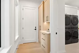 500 Ridge Dr, Naples, FL 34108 - Photo 37