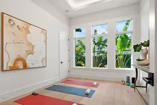 500 Ridge Dr, Naples, FL 34108 - Photo 41