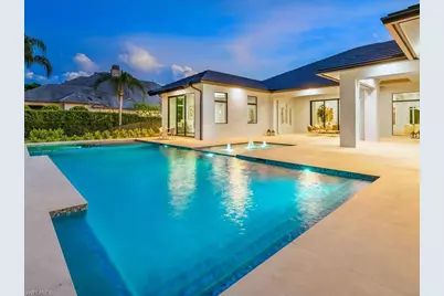 500 Ridge Dr, Naples, FL 34108 - Photo 5