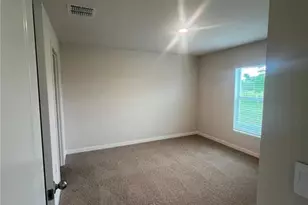 532 Ilaria Ct, Lehigh Acres, FL 33936 - Photo 5