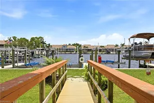 275 Cays Dr, Naples, FL 34114 - Photo 45