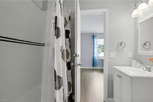 862 95th Ave N, Naples, FL 34108 - Photo 17