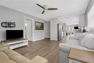 862 95th Ave N, Naples, FL 34108 - Photo 5