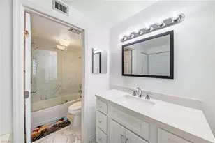 320 Seaview Ct, Marco Island, FL 34145 - Photo 17