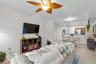 20150 Estero Gardens Cir, Estero, FL 33928 - Photo 15