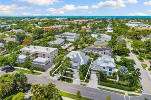 950 8th St S, Naples, FL 34102 - Photo 17
