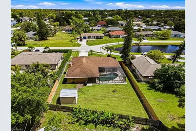 9792 Kentucky St, Bonita Springs, FL 34135 - Photo 45