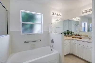 3028 NW 6th Pl, Cape Coral, FL 33993 - Photo 15