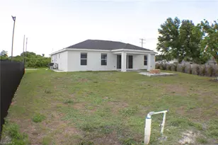 3103 11th St SW, Lehigh Acres, FL 33976 - Photo 17