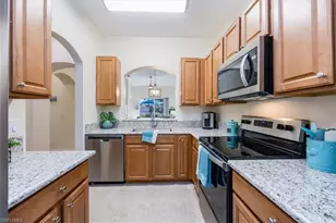 14095 Winchester Ct, Naples, FL 34114 - Photo 3