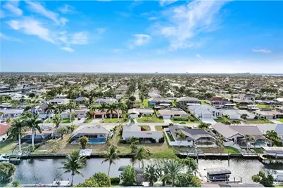 5130 SW 2nd Pl, Cape Coral, FL 33914 - Photo 3