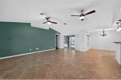 1624 NE 33rd St, Cape Coral, FL 33909 - Photo 5