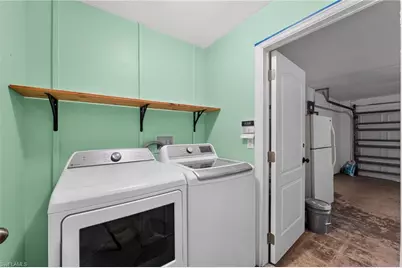 1624 NE 33rd St, Cape Coral, FL 33909 - Photo 19