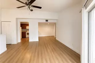 161 Santa Clara Dr, Naples, FL 34104 - Photo 3