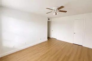 161 Santa Clara Dr, Naples, FL 34104 - Photo 9