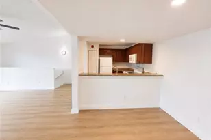 161 Santa Clara Dr, Naples, FL 34104 - Photo 5