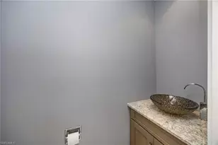 5429 Cove Cir, Naples, FL 34119 - Photo 11