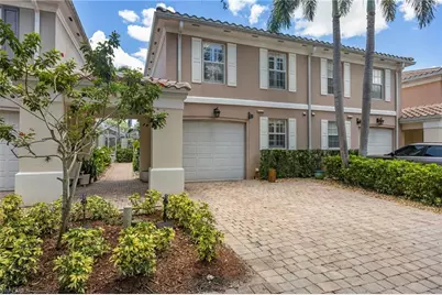 5429 Cove Cir #109, Naples, FL 34119 - Photo 1