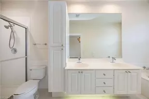 5429 Cove Cir, Naples, FL 34119 - Photo 15