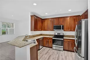 7005 Romana Way, Naples, FL 34119 - Photo 7