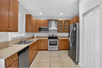 7013 Romana Way #1506, Naples, FL 34119 - Photo 5